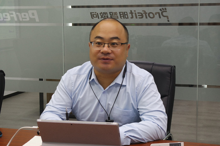 熱烈歡迎萬華化學劉明忠博士一行蒞臨普菲特參觀、交流合作 熱烈歡迎萬華化學劉明忠博士一行蒞臨普菲特參觀、交流合作